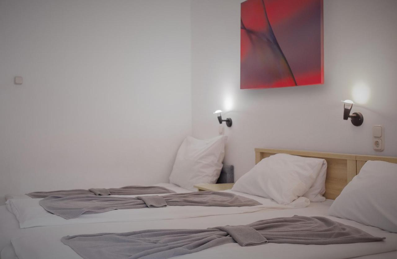 Hotel Platan 자르마디 외부 사진