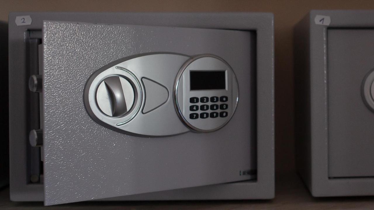 Hotel Platan 자르마디 외부 사진