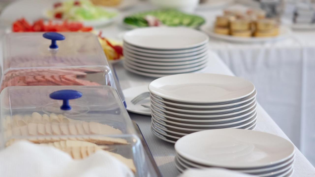 Hotel Platan 자르마디 외부 사진
