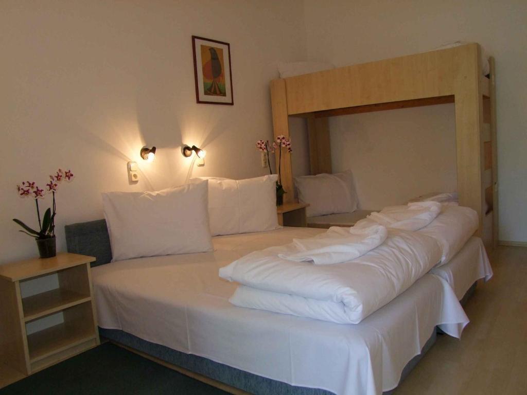 Hotel Platan 자르마디 객실 사진